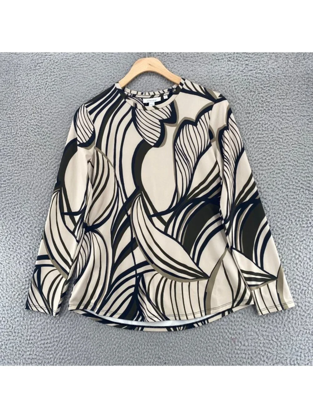 Chicos Top Women 0 US Small Green Beige Leaf Floral Traveler Knit Long Sleeve